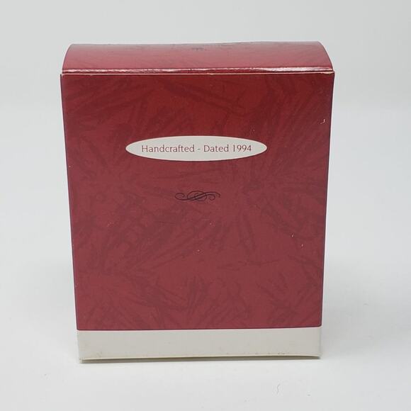 1994 Hallmark Niece Handcrafted Keepsake Holiday Christmas Ornament. - Picture 2 of 8